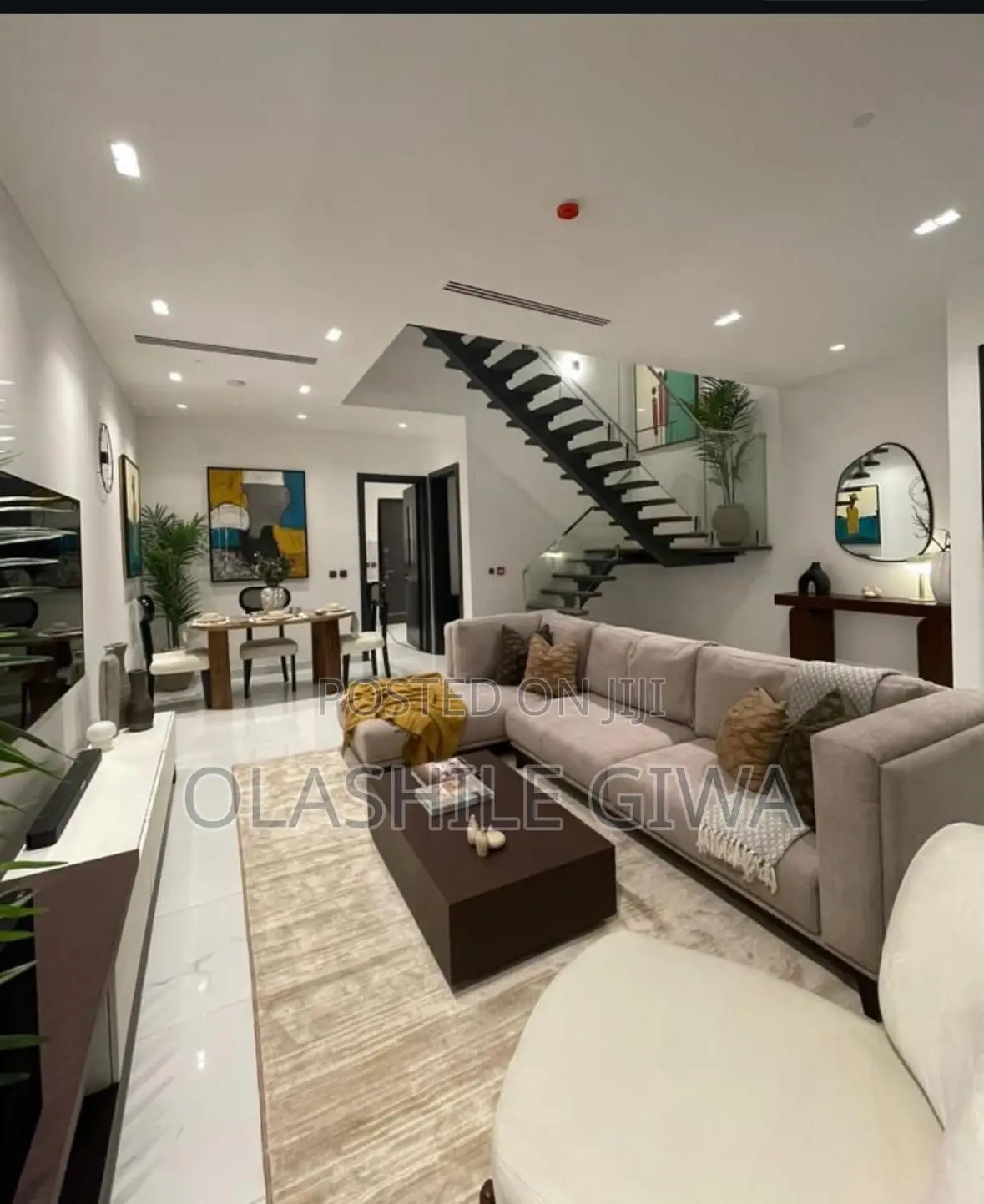 Two Bedroom Maisonette With Swimming Pool Gym