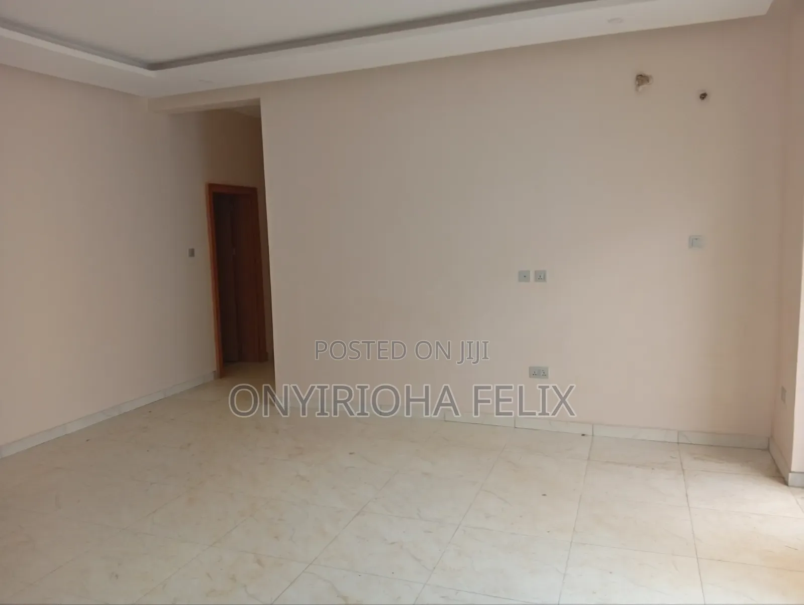 3bdrm Block of Flats in News Engineering, Dawaki for rent