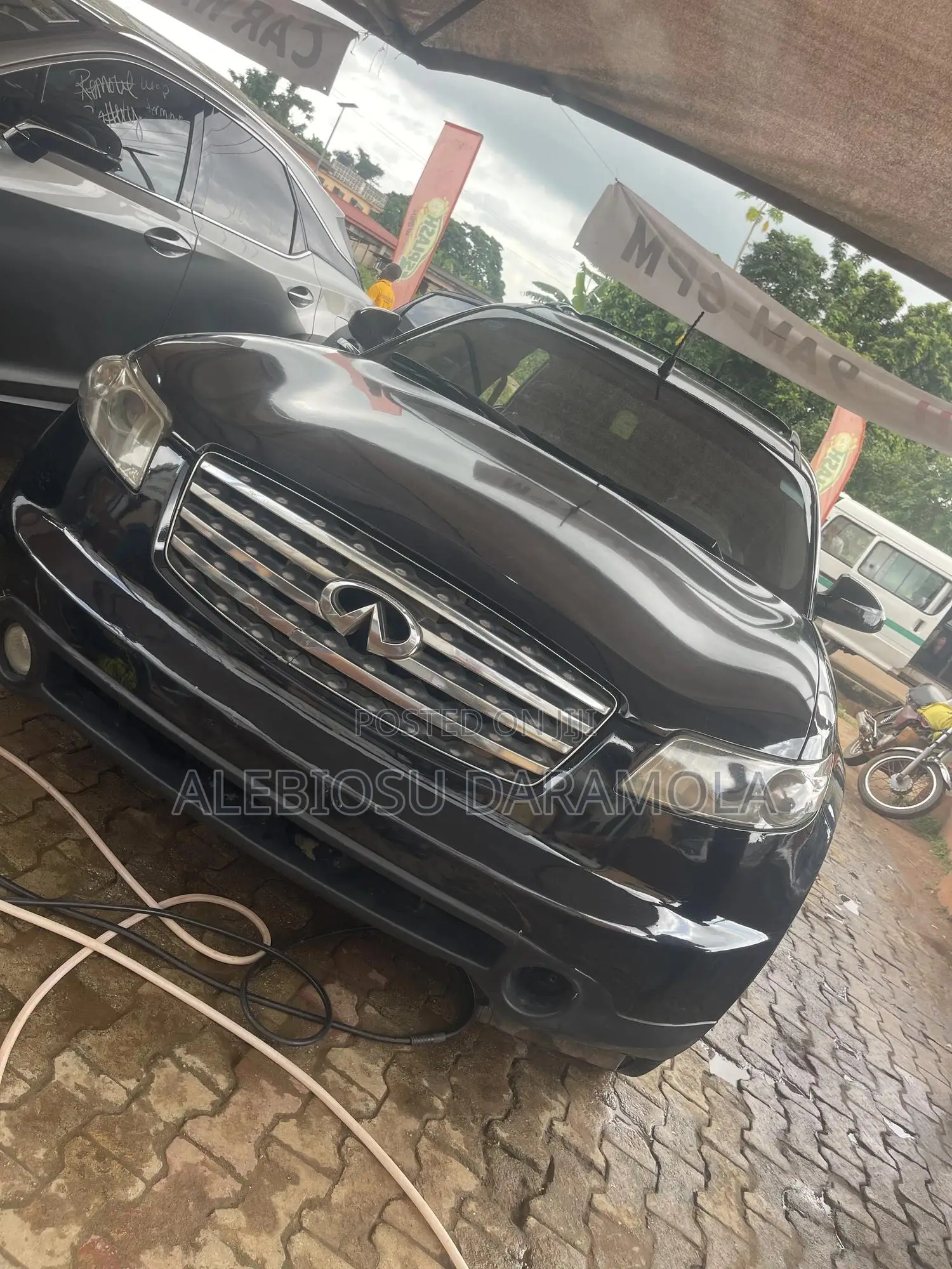 Infiniti FX35 Base 4x4 (3.5L 6cyl 7A) 2009 Black