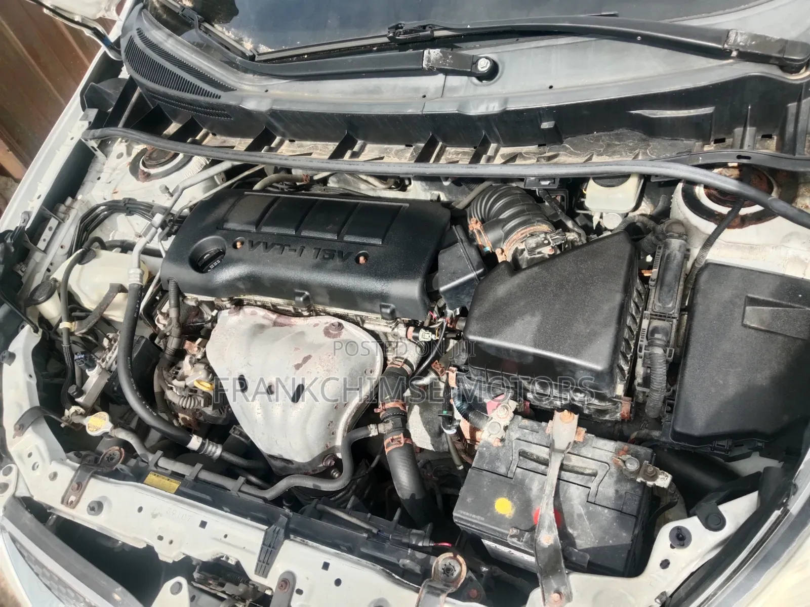 Pontiac Vibe 2010 White