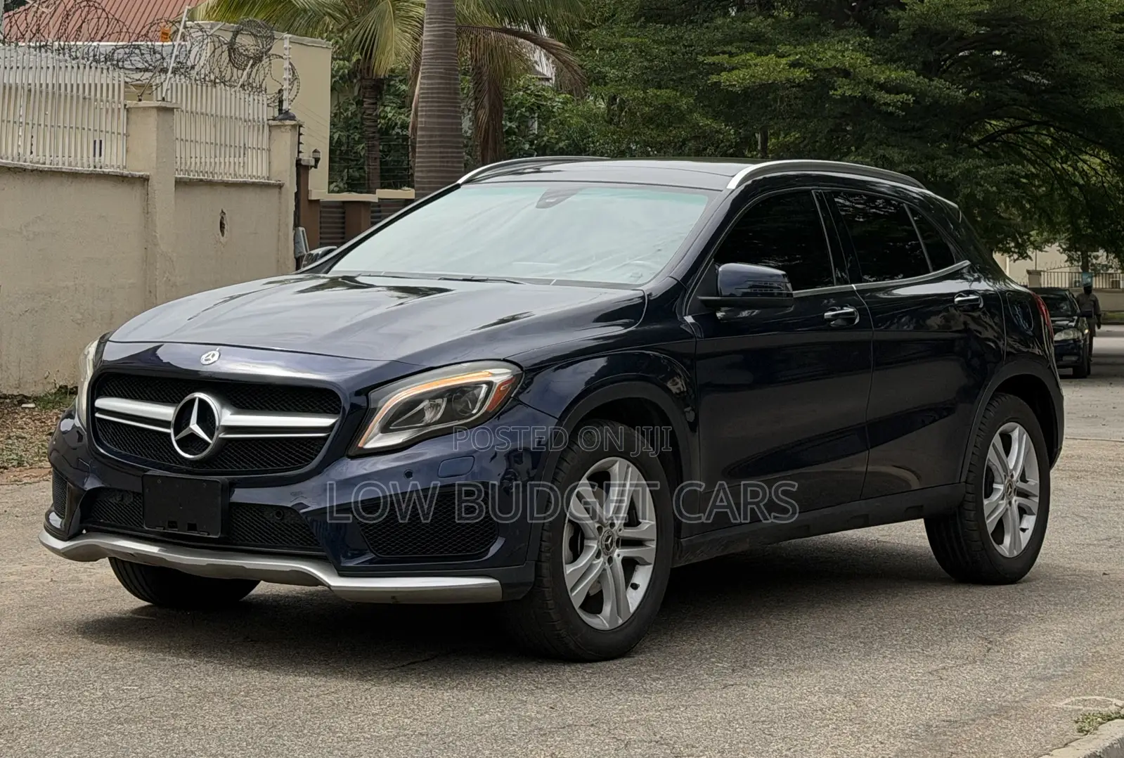 Mercedes-Benz GLA 250 2018 Blue