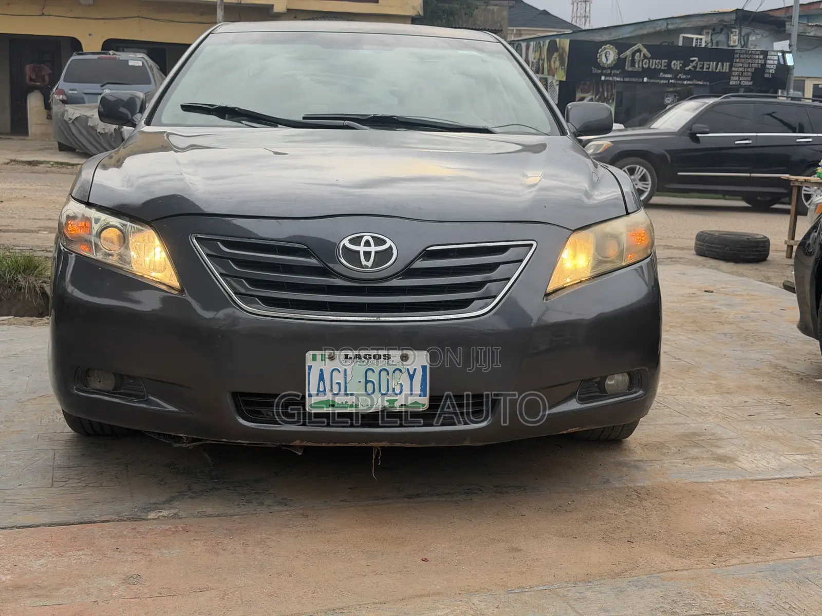 Toyota Camry XLE 4dr Sedan (2.4 4cyl 5A) 2008 Gray