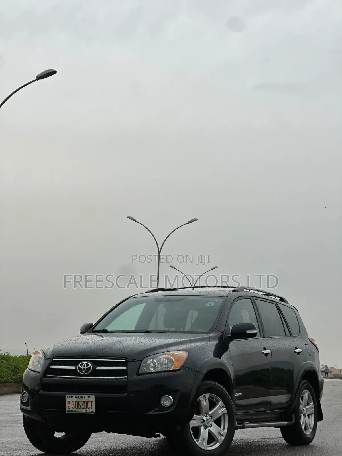 Toyota RAV4 2010 Black