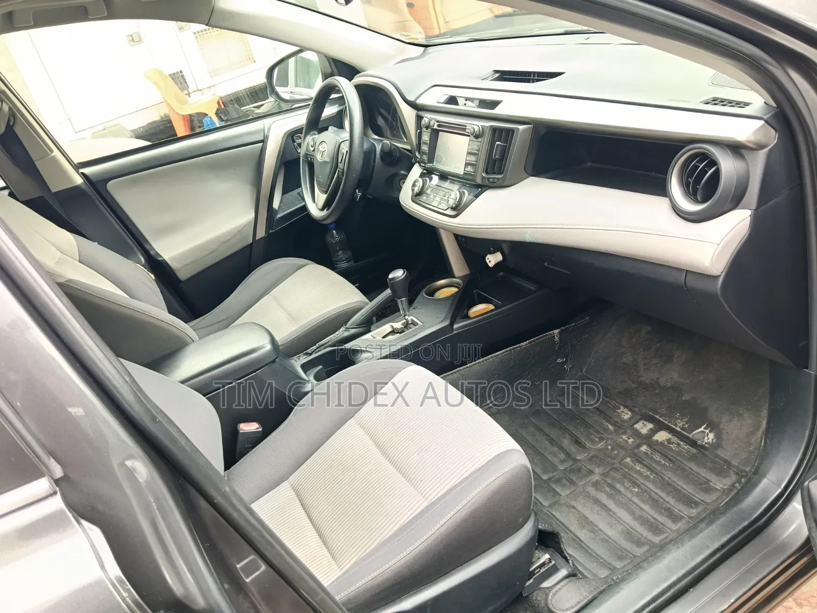 Toyota RAV4 2015 Gray