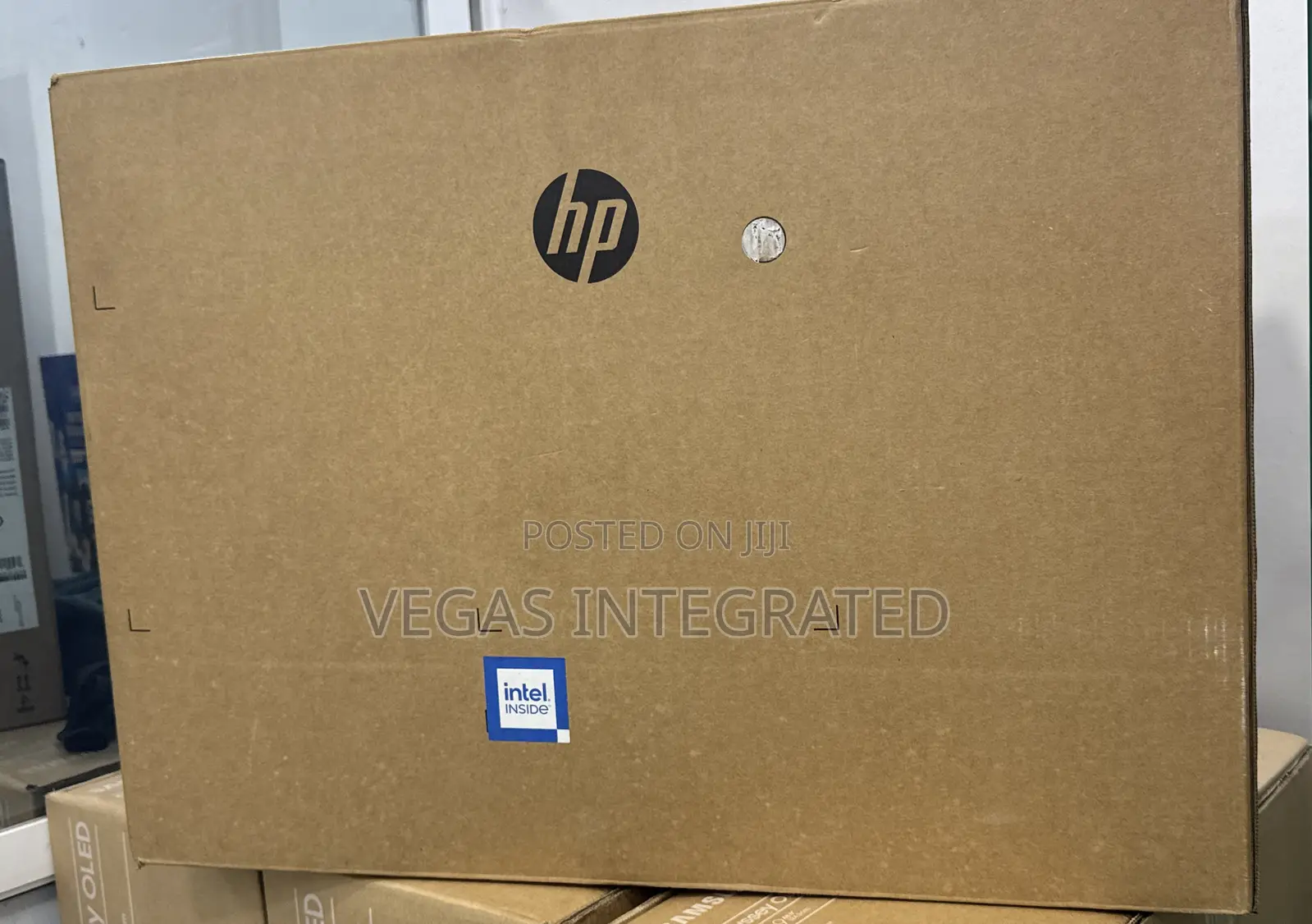 New HP 200 G4 22 All-in-One 8GB Intel Core i3 SSD 512GB