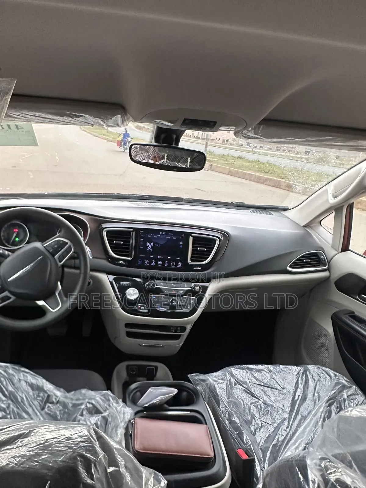 Chrysler Pacifica 2018 Red