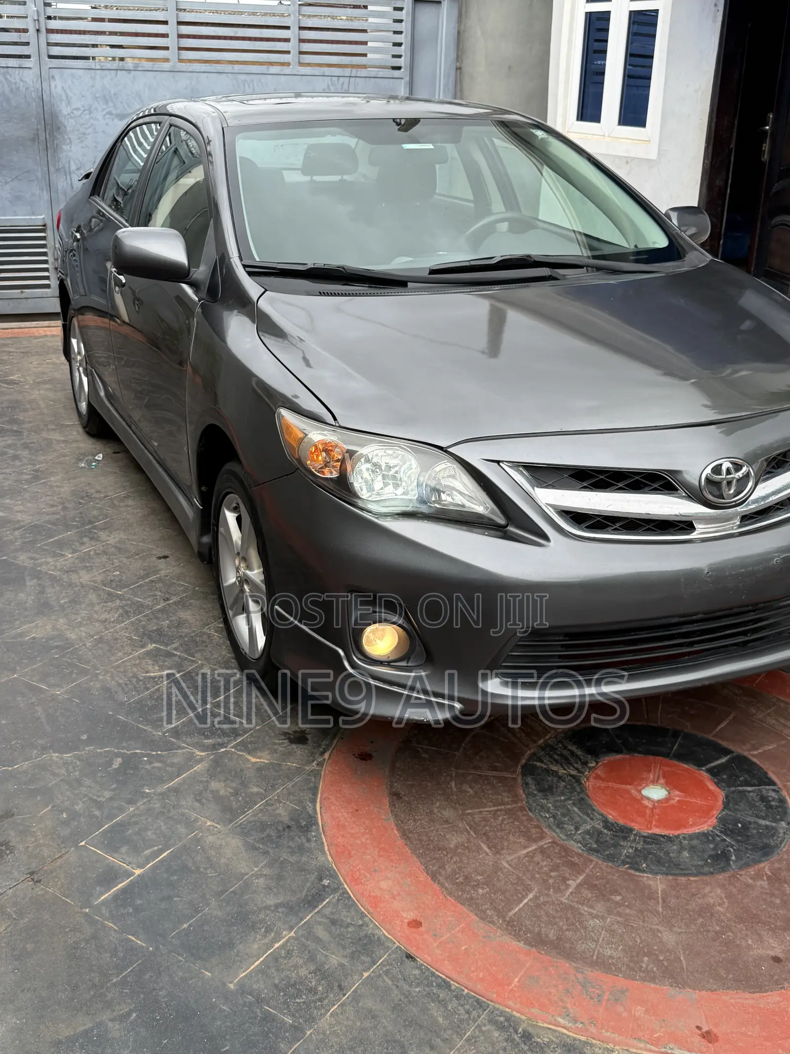 Toyota Corolla S 4dr Sedan (1.8L 4cyl 4A) 2011 Gray