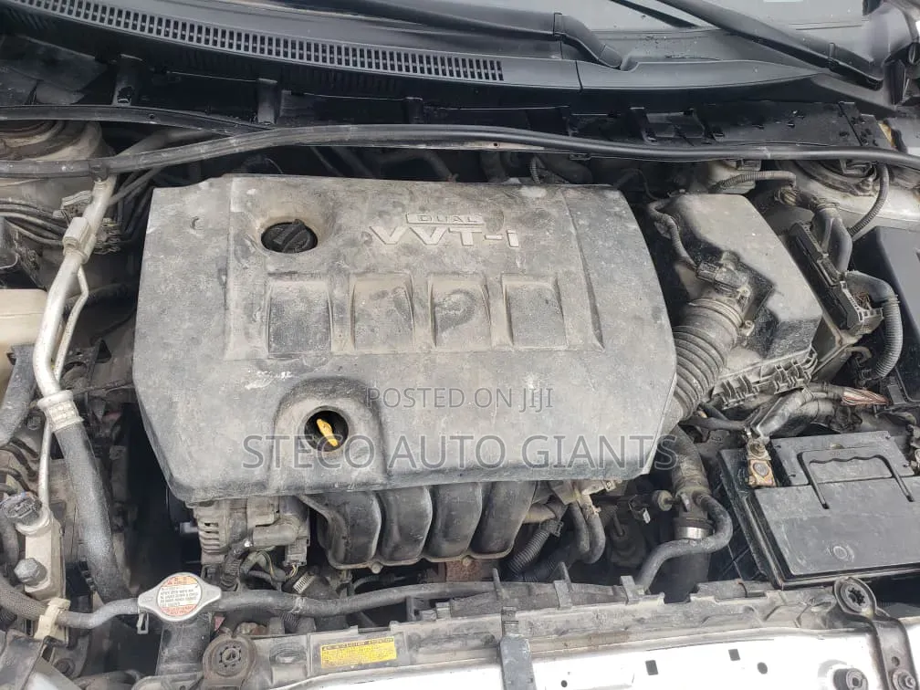 Toyota Corolla 2009 Silver