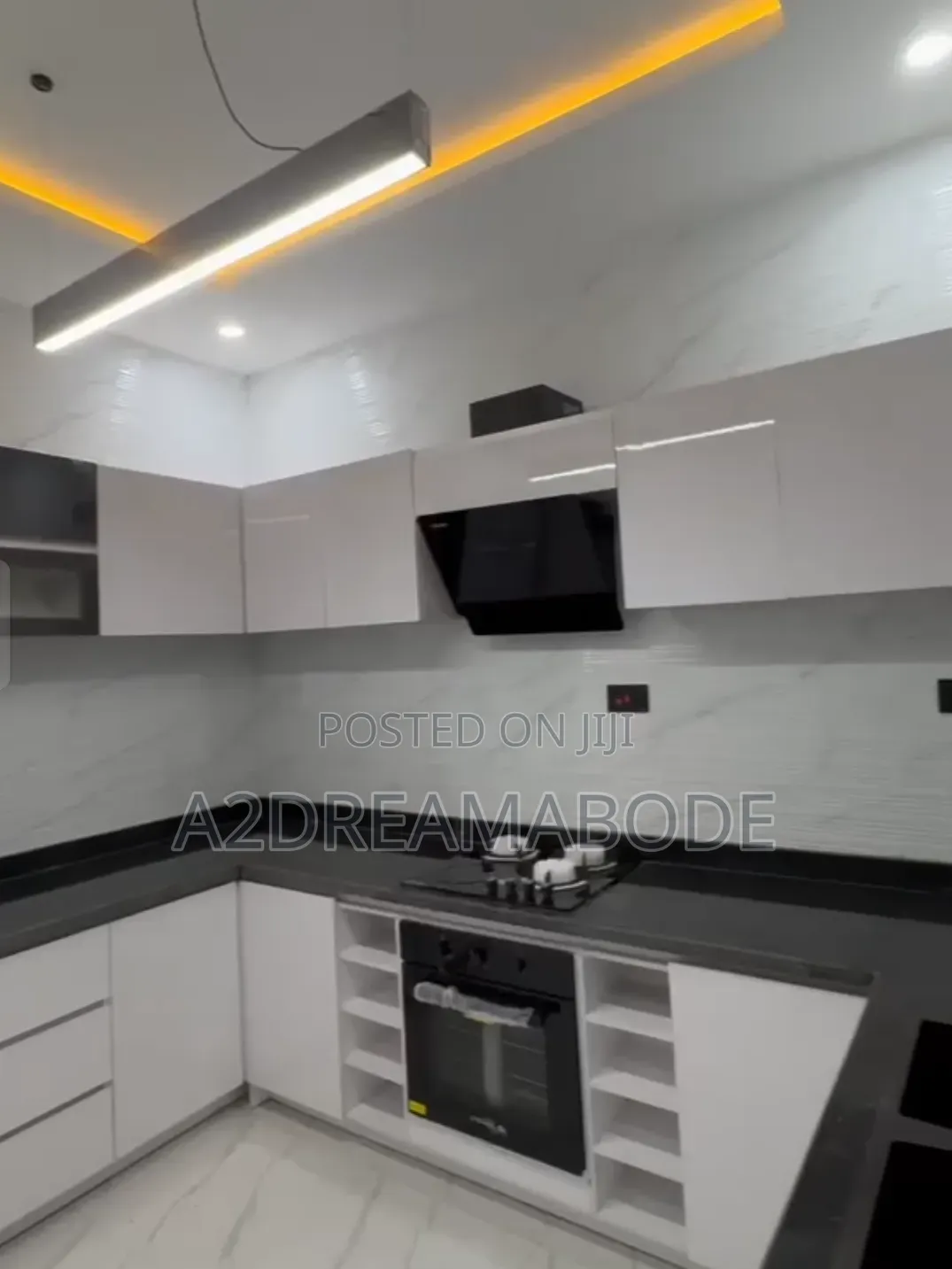 3bdrm Duplex in Gbagada, Medina for rent