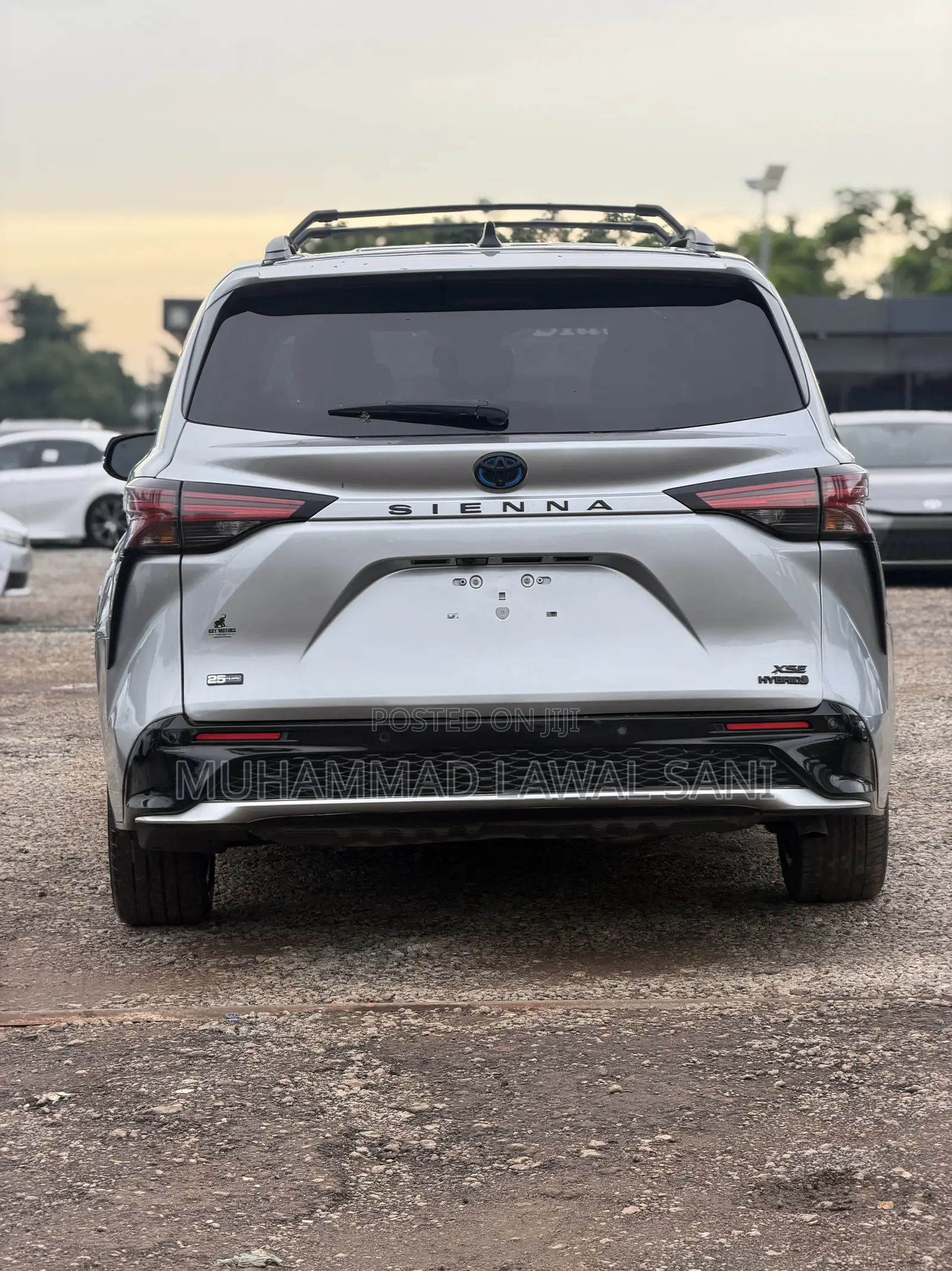 Toyota Sienna 2023 Silver