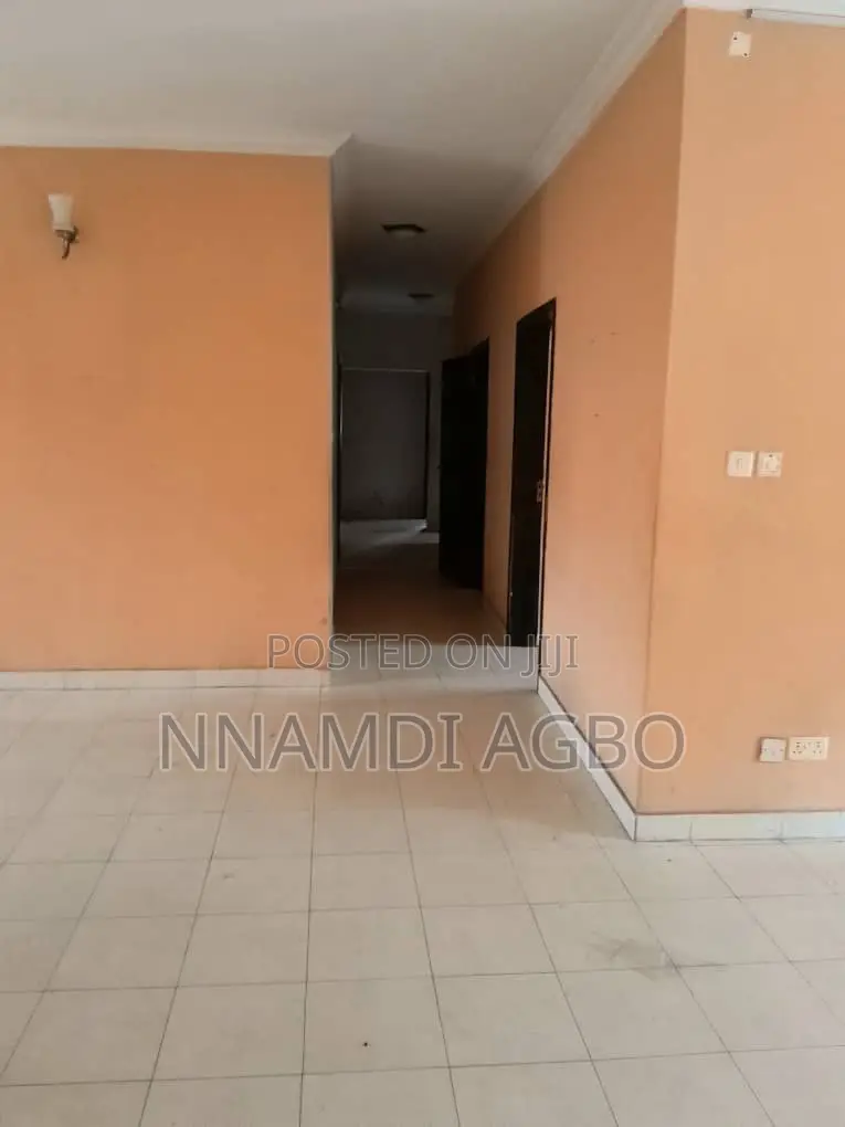3bdrm Apartment in Victoria Island Extension for rent