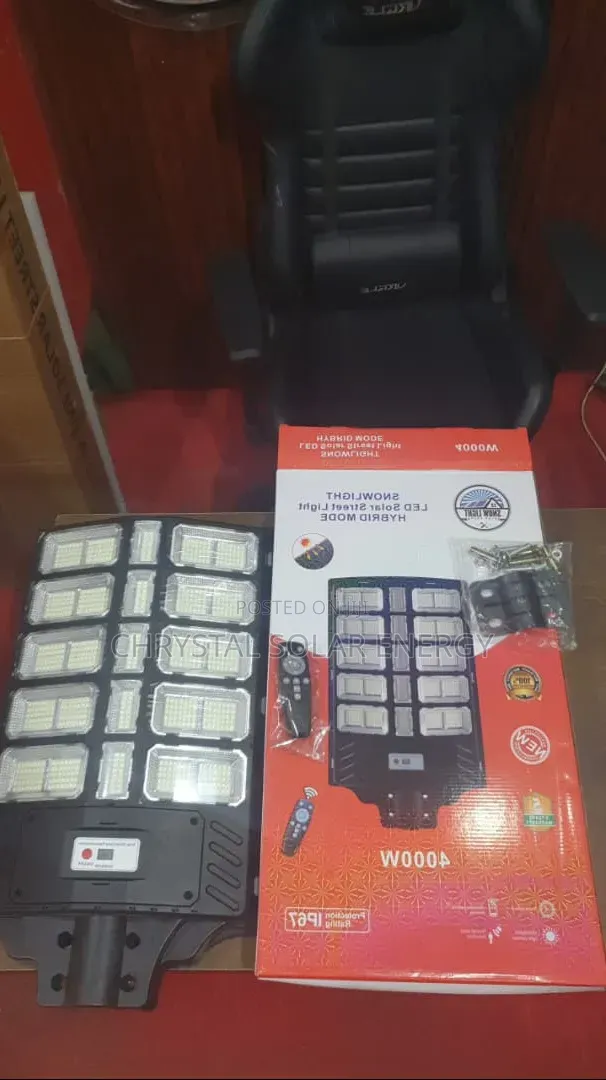 4000watts 25eyes Hybrid Solar Industrial Street Light With Accessories