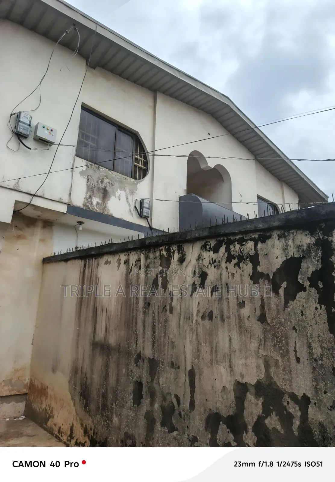3bdrm Block of Flats in Alimosho for sale