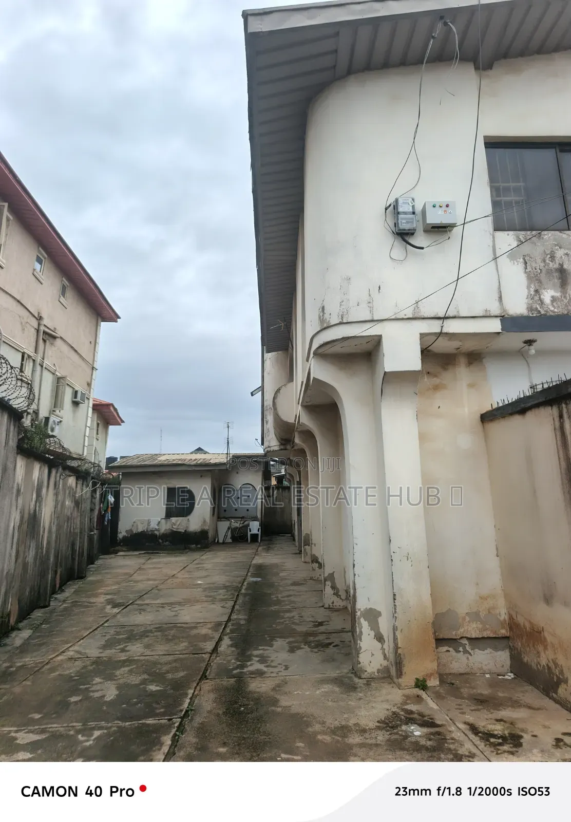 3bdrm Block of Flats in Alimosho for sale
