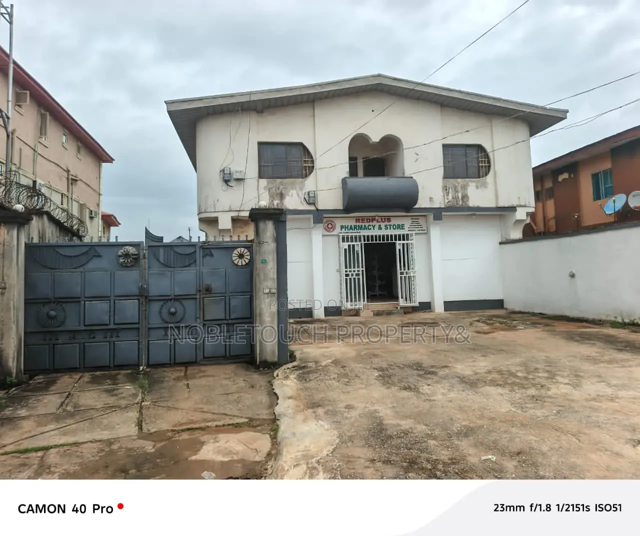 3bdrm Block of Flats in Abaranje Ikotun for sale