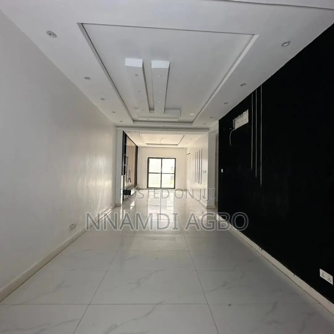 2bdrm Apartment in Ikate for rent