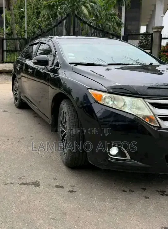 Toyota Venza 2011 Black