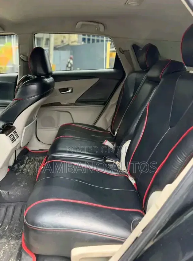 Toyota Venza 2011 Black