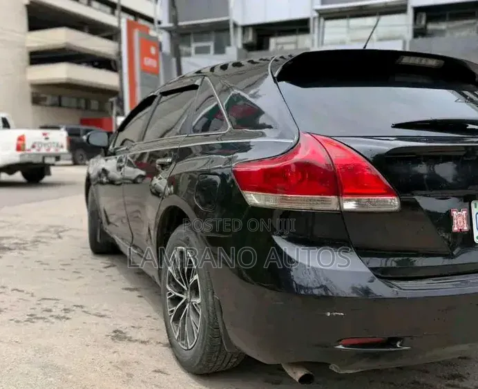 Toyota Venza 2011 Black