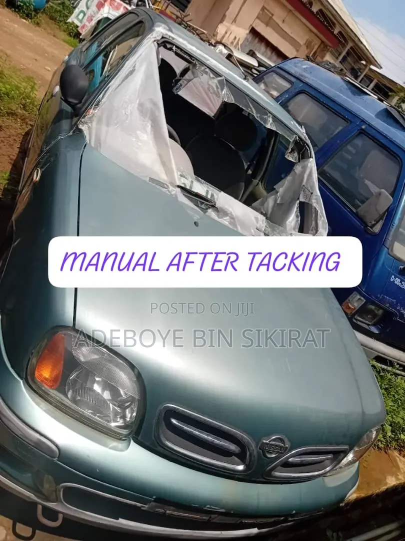 Nissan Micra 1999 Silver