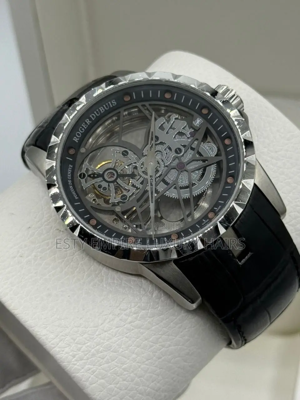 High Quality Luxury Roger Dubus Leather Wristwatch