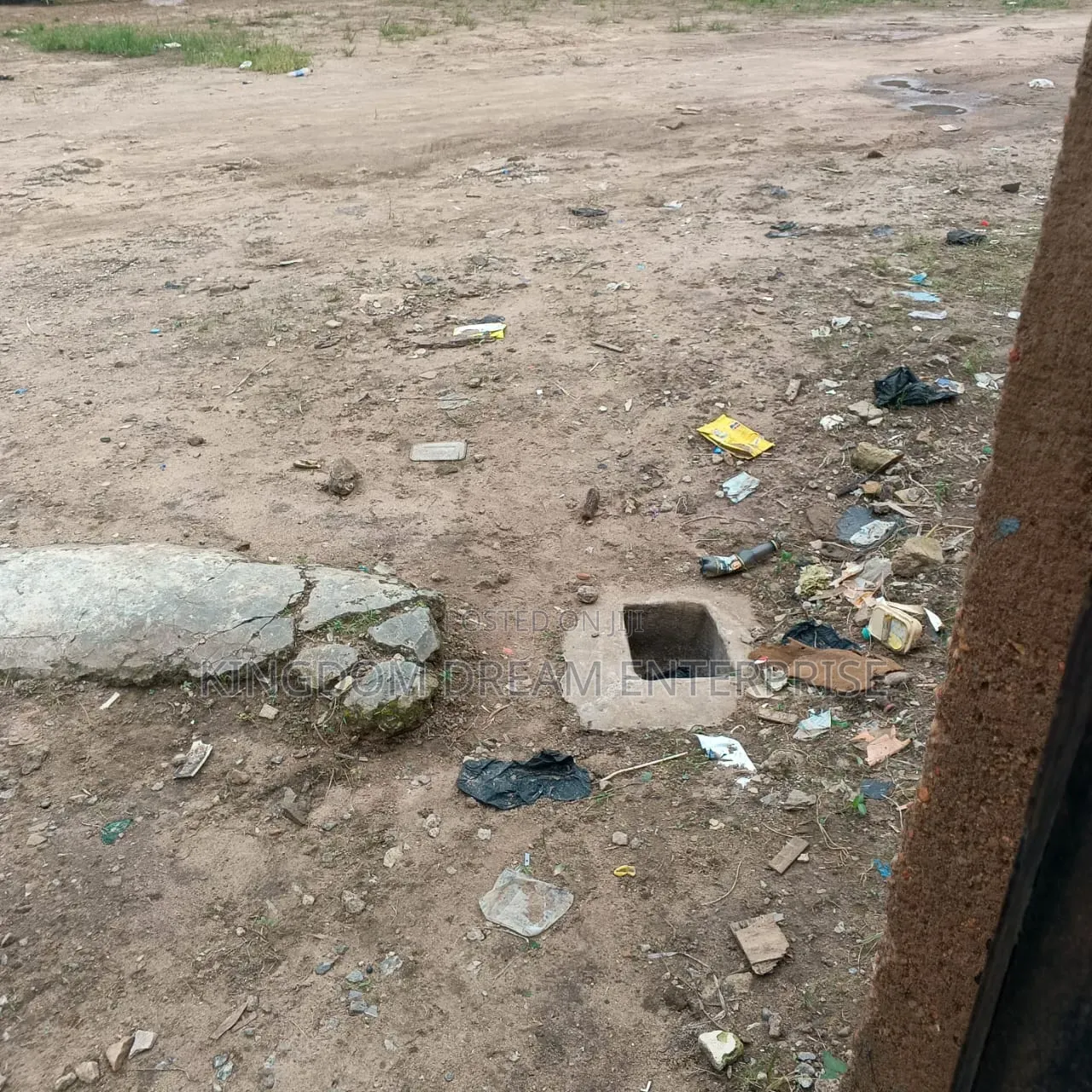 * Lands at Vintage Park Estate 1, Ikate,Lekki.681sqm (Cornerpiece)*