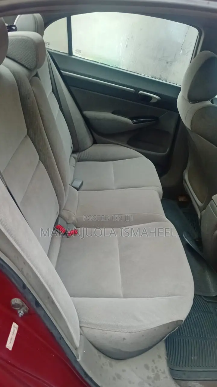 Honda Civic 2006 Red