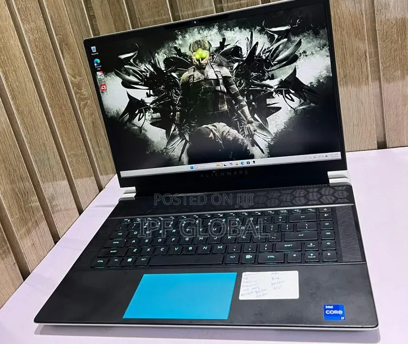Laptop Alienware X16 r1 16GB Intel Core i7 SSD 1T