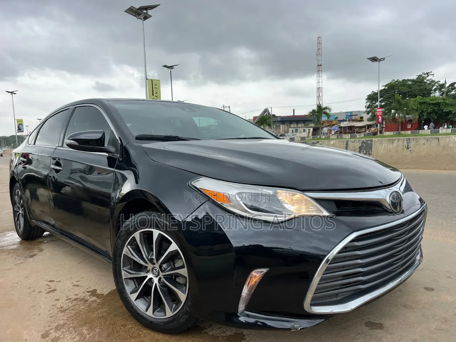 Toyota Avalon XLE (3.5L 6cyl 6A) 2018 Black
