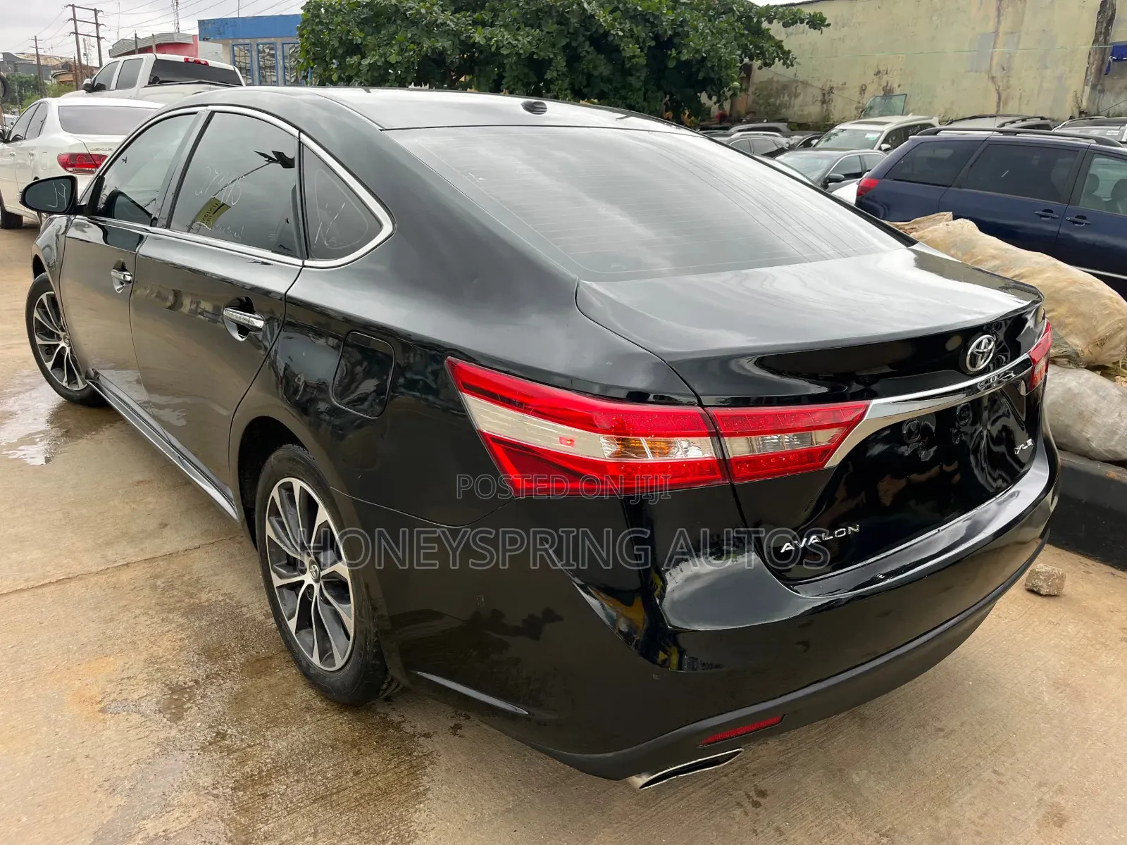 Toyota Avalon XLE (3.5L 6cyl 6A) 2018 Black