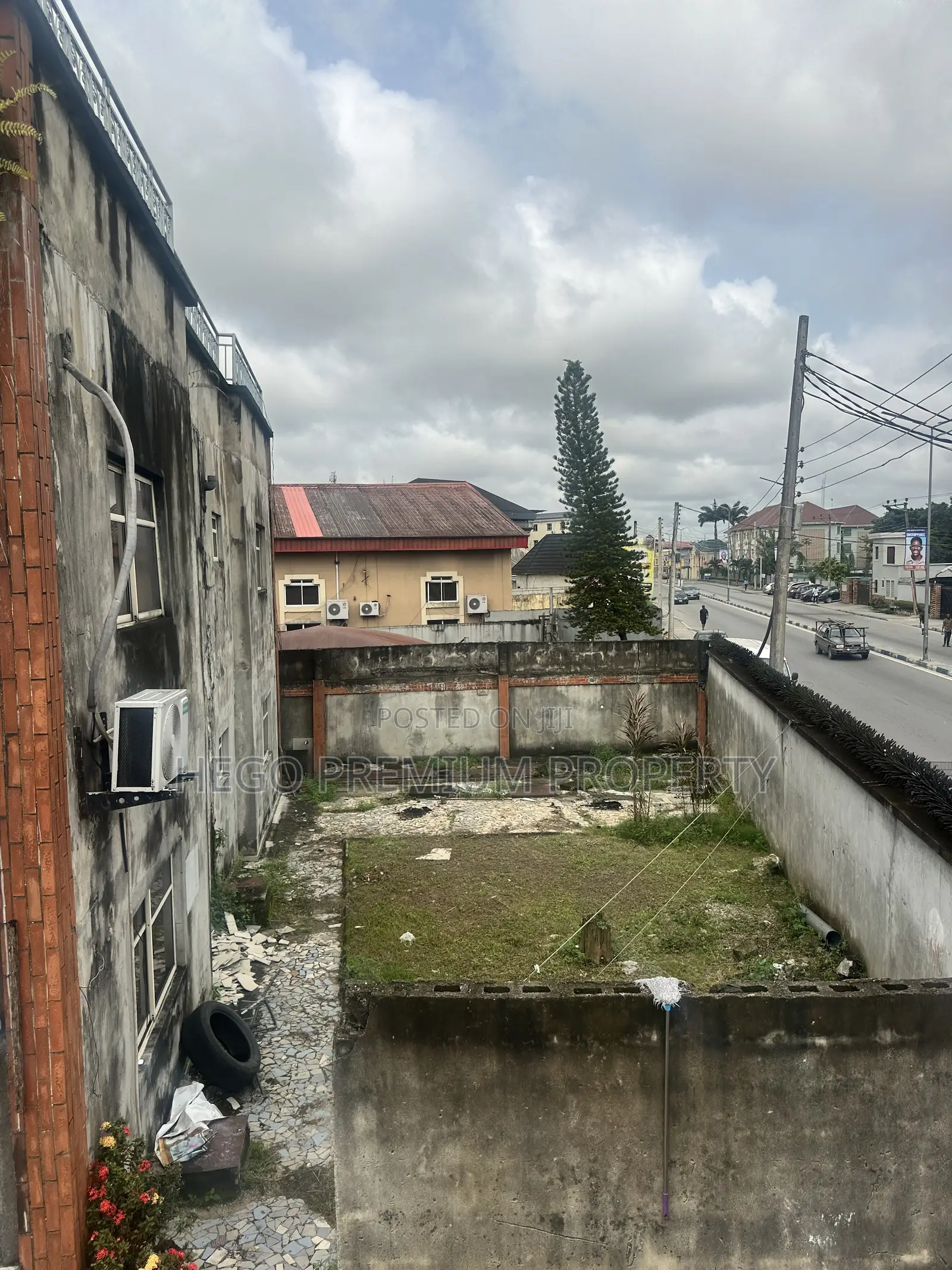 3bdrm Block of Flats in Tombia Exetention, GRA Phase 2 / Port-Harcourt