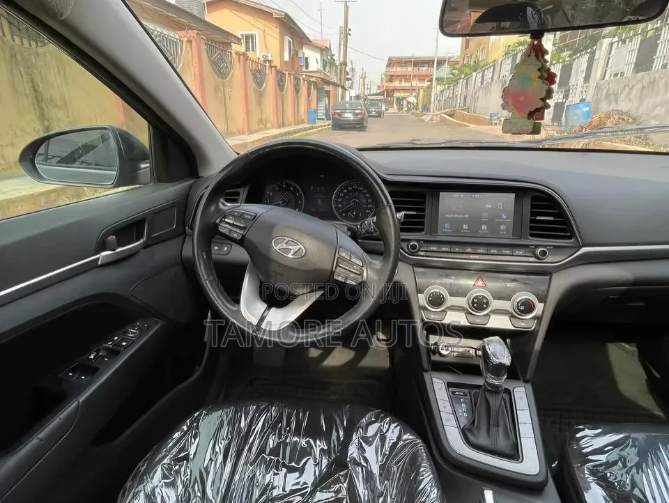 Hyundai Elantra 2020 Gray