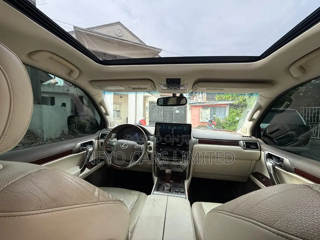 Lexus GX 460 Luxury 2015 Black
