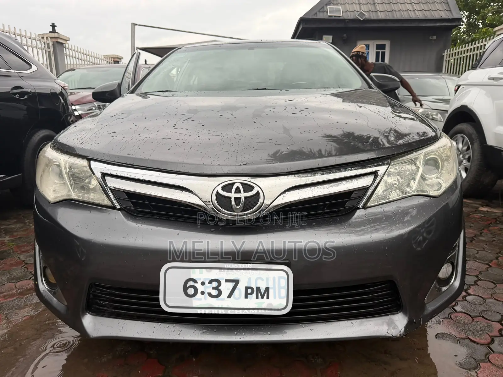 Toyota Camry LE 4dr Sedan (2.5L 4cyl 6A) 2013 Green