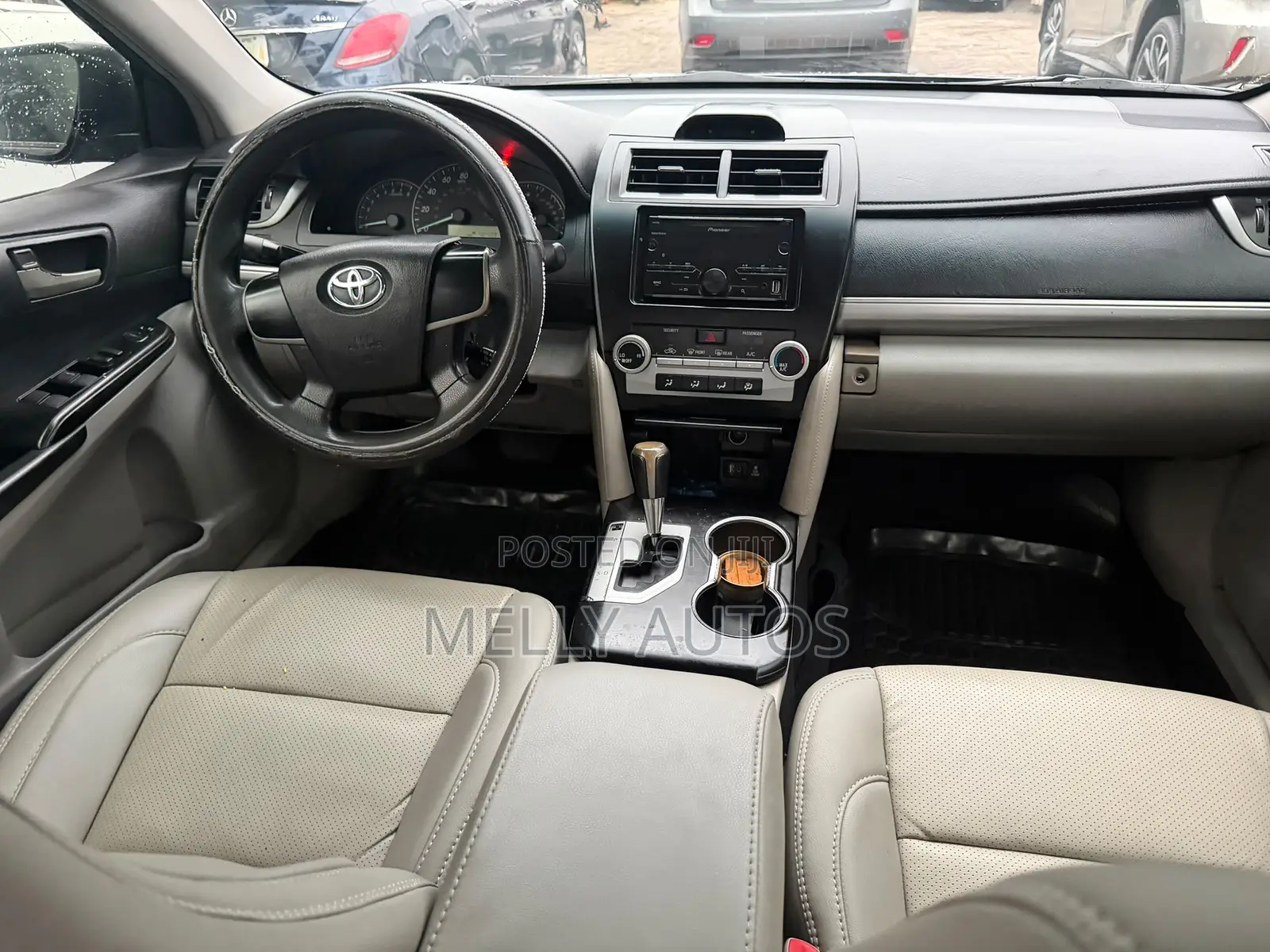 Toyota Camry LE 4dr Sedan (2.5L 4cyl 6A) 2013 Green