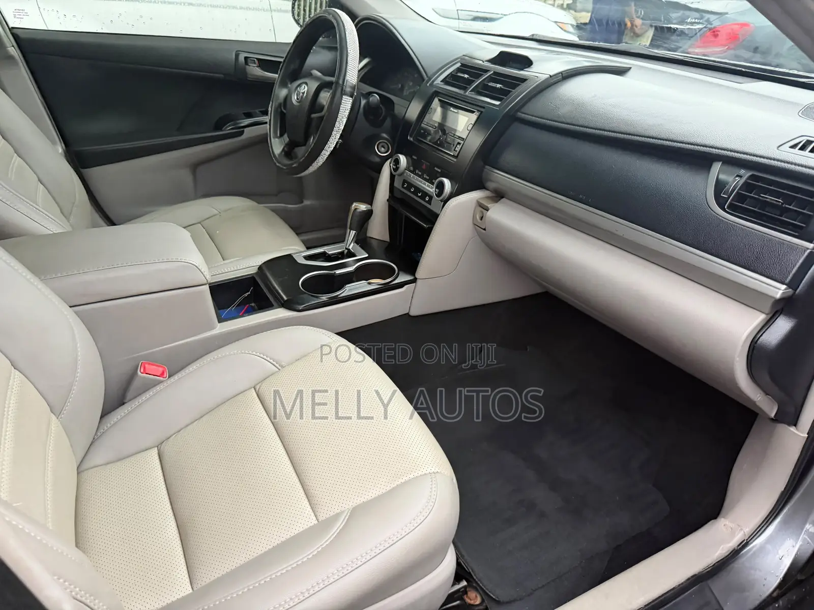 Toyota Camry LE 4dr Sedan (2.5L 4cyl 6A) 2013 Green