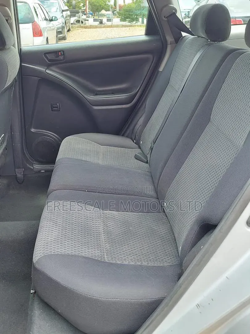 Toyota Matrix 2007 Gray