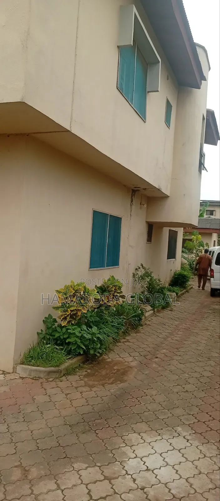 Furnished 7bdrm Duplex in Ikotun, Alimosho for sale