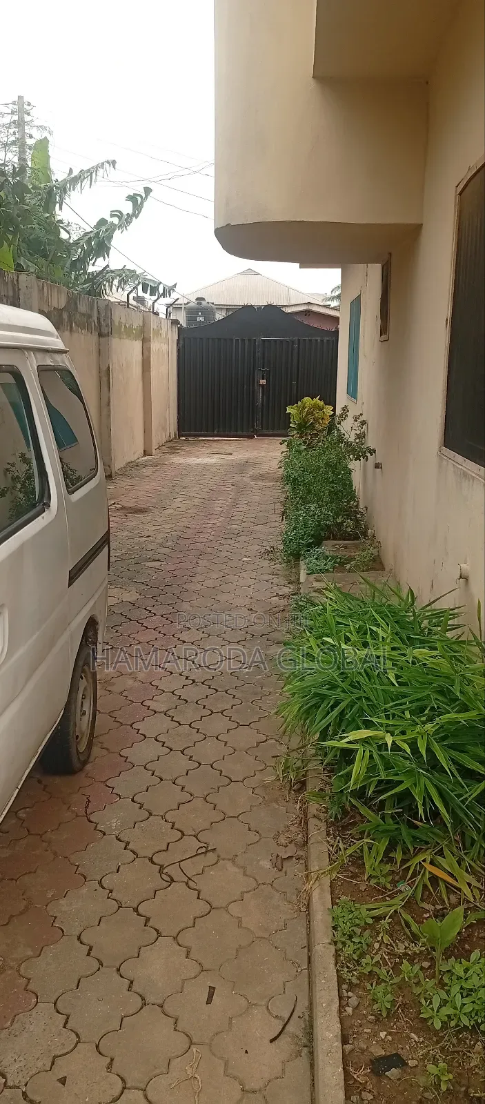 Furnished 7bdrm Duplex in Ikotun, Alimosho for sale