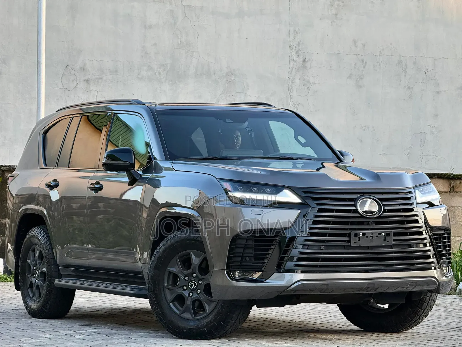 Lexus LX 600 2024 Gray