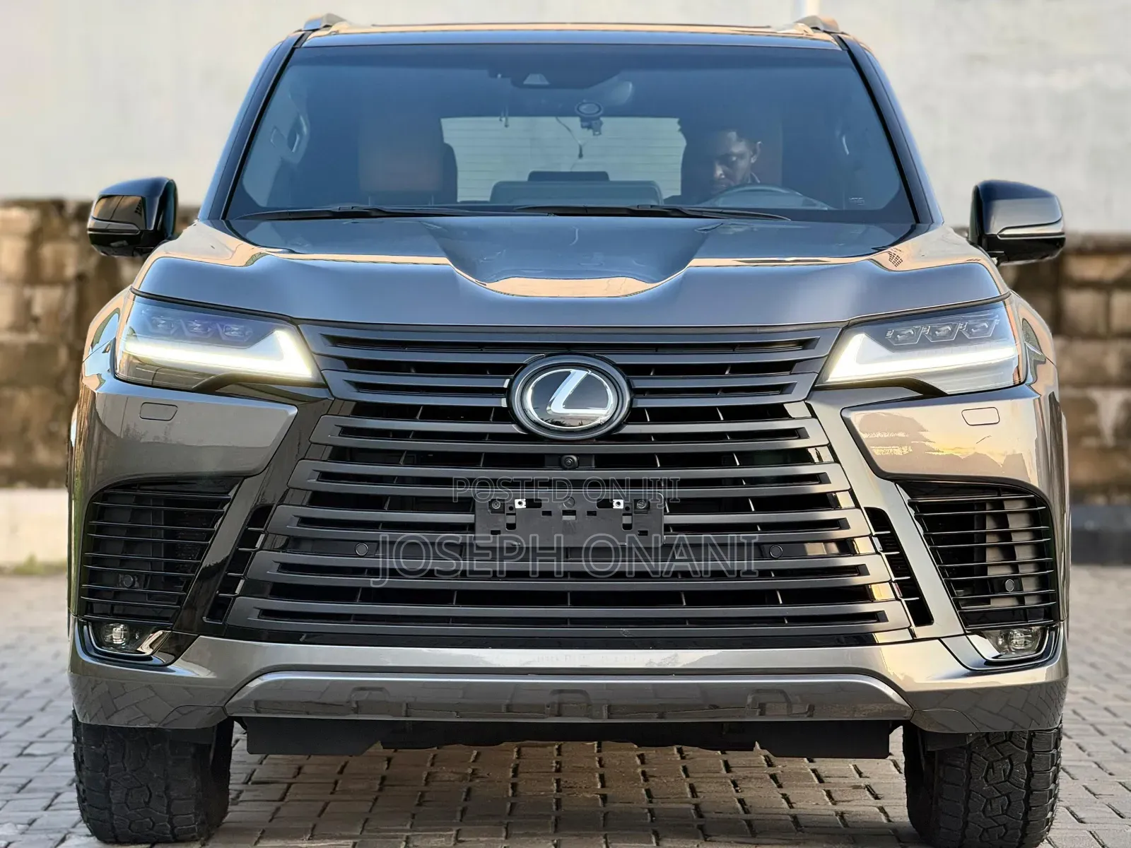 Lexus LX 600 2024 Gray