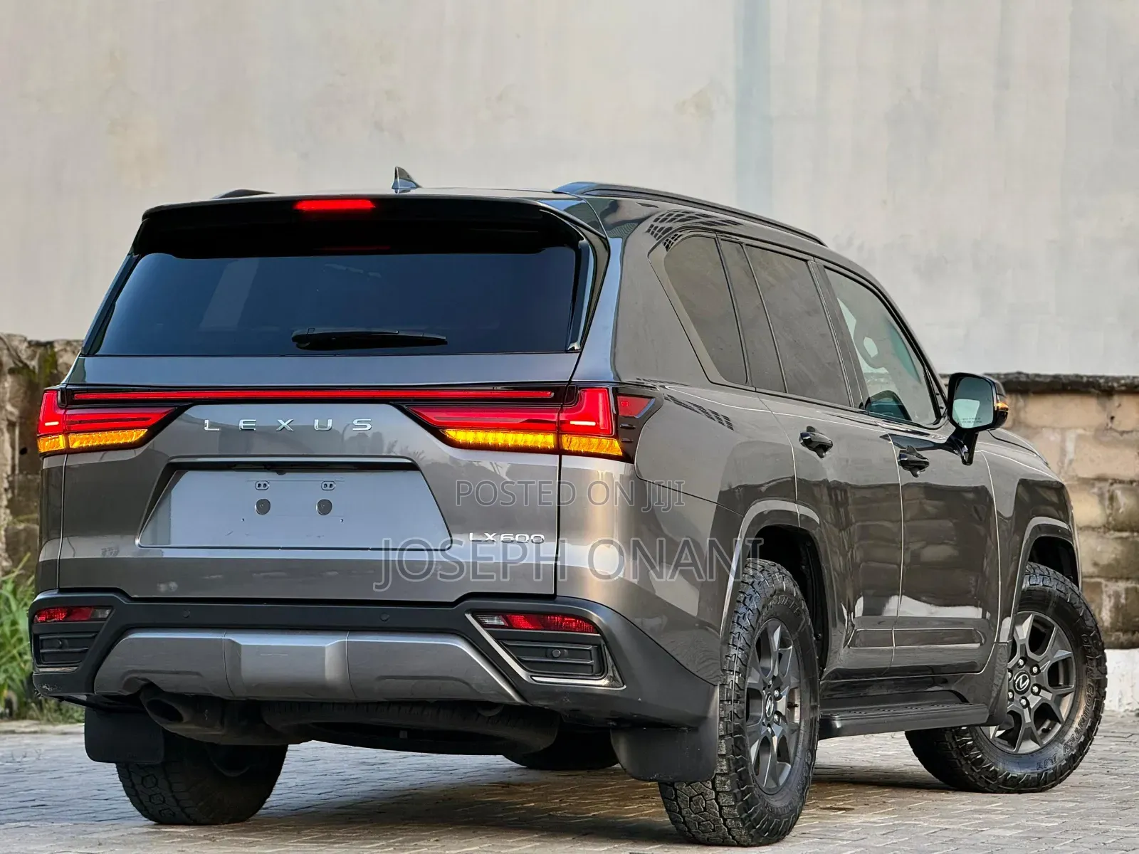 Lexus LX 600 2024 Gray
