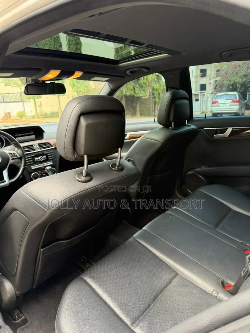 Mercedes-Benz C300 Luxury 4Matic Sedan AWD (3.5L 6cyl 7A) 2013 White