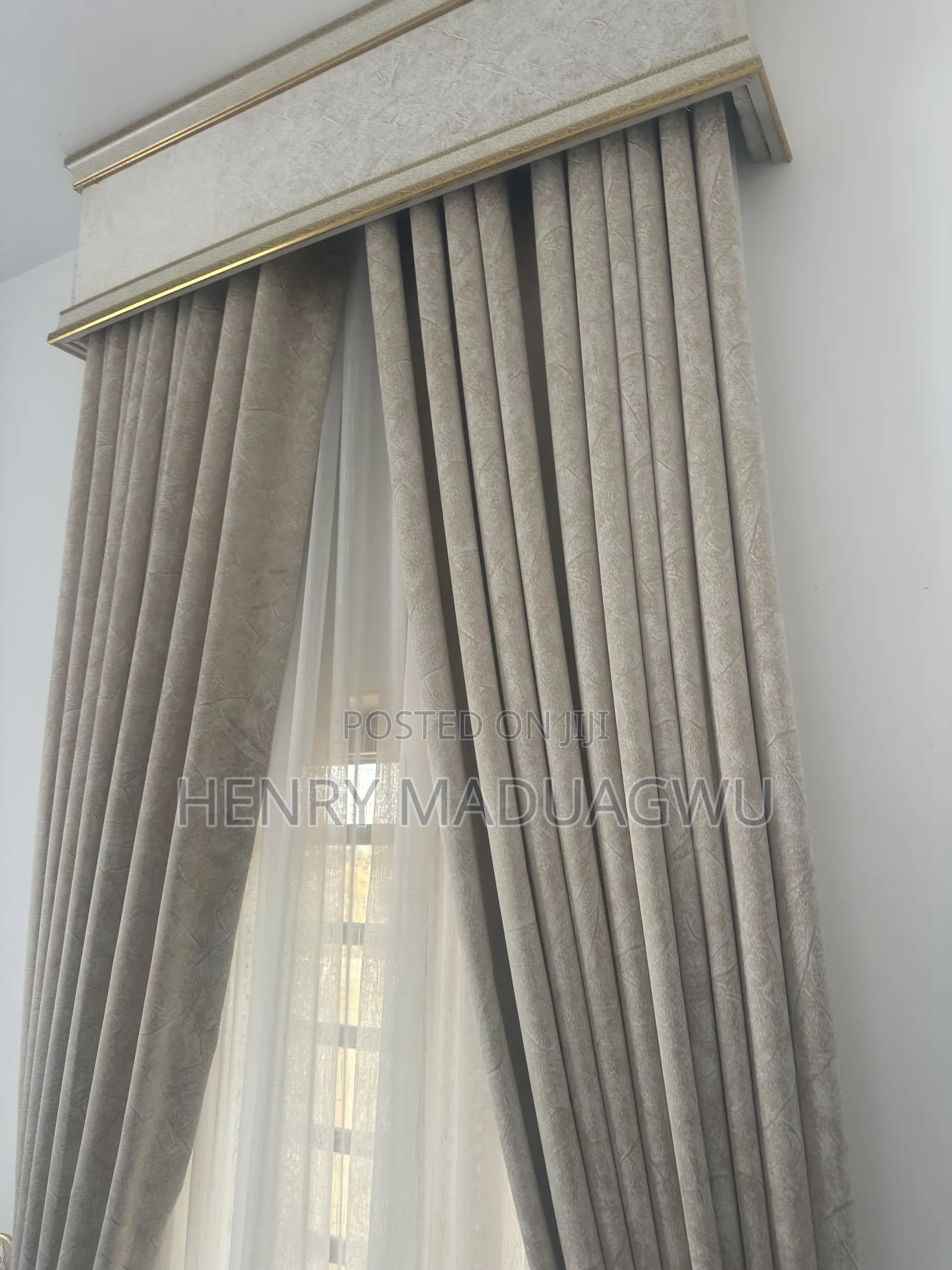 5bdrm Duplex in Shalom Estate, Sabon Lugbe for sale