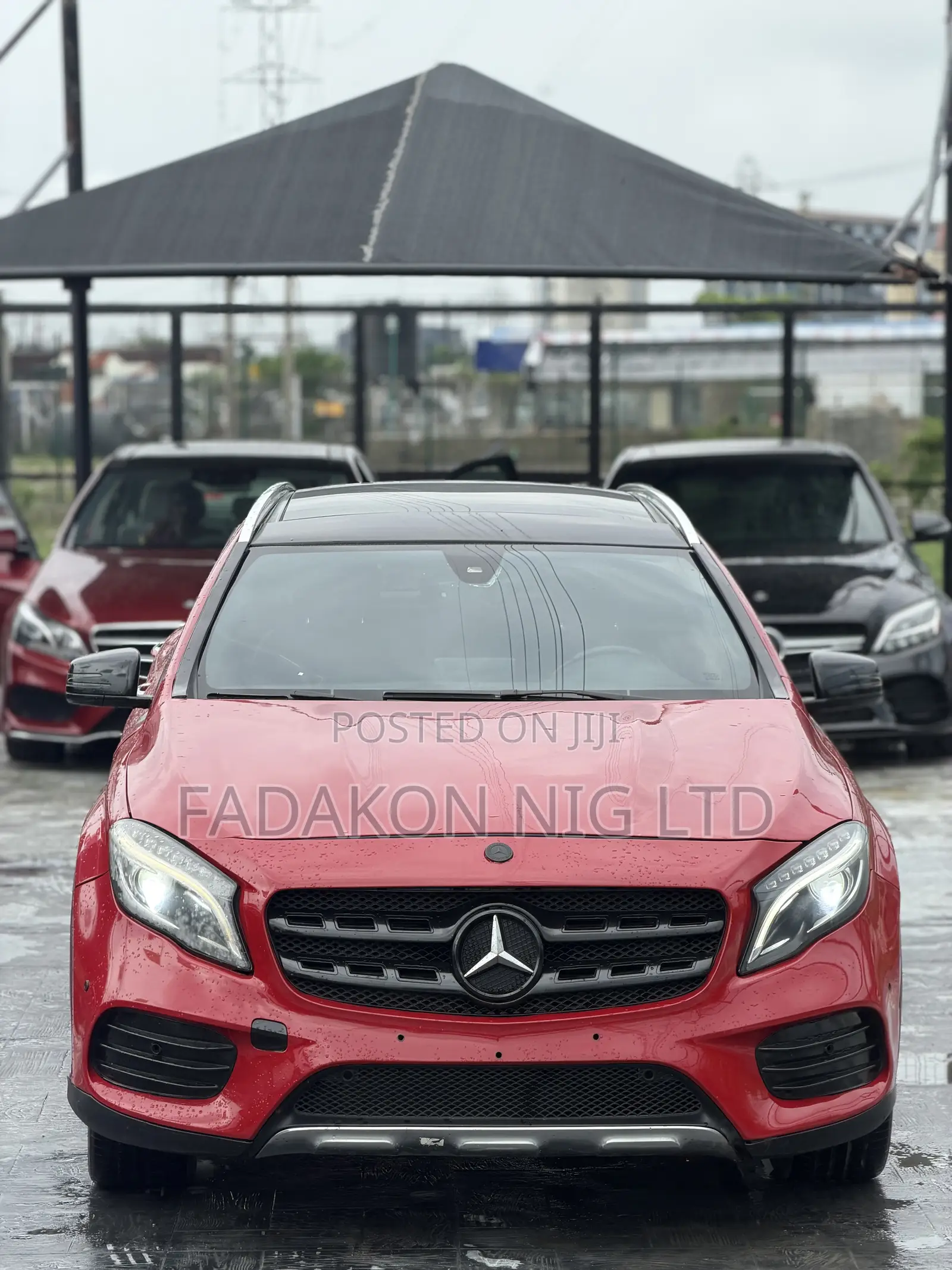 Mercedes-Benz GLA 250 2018 Red