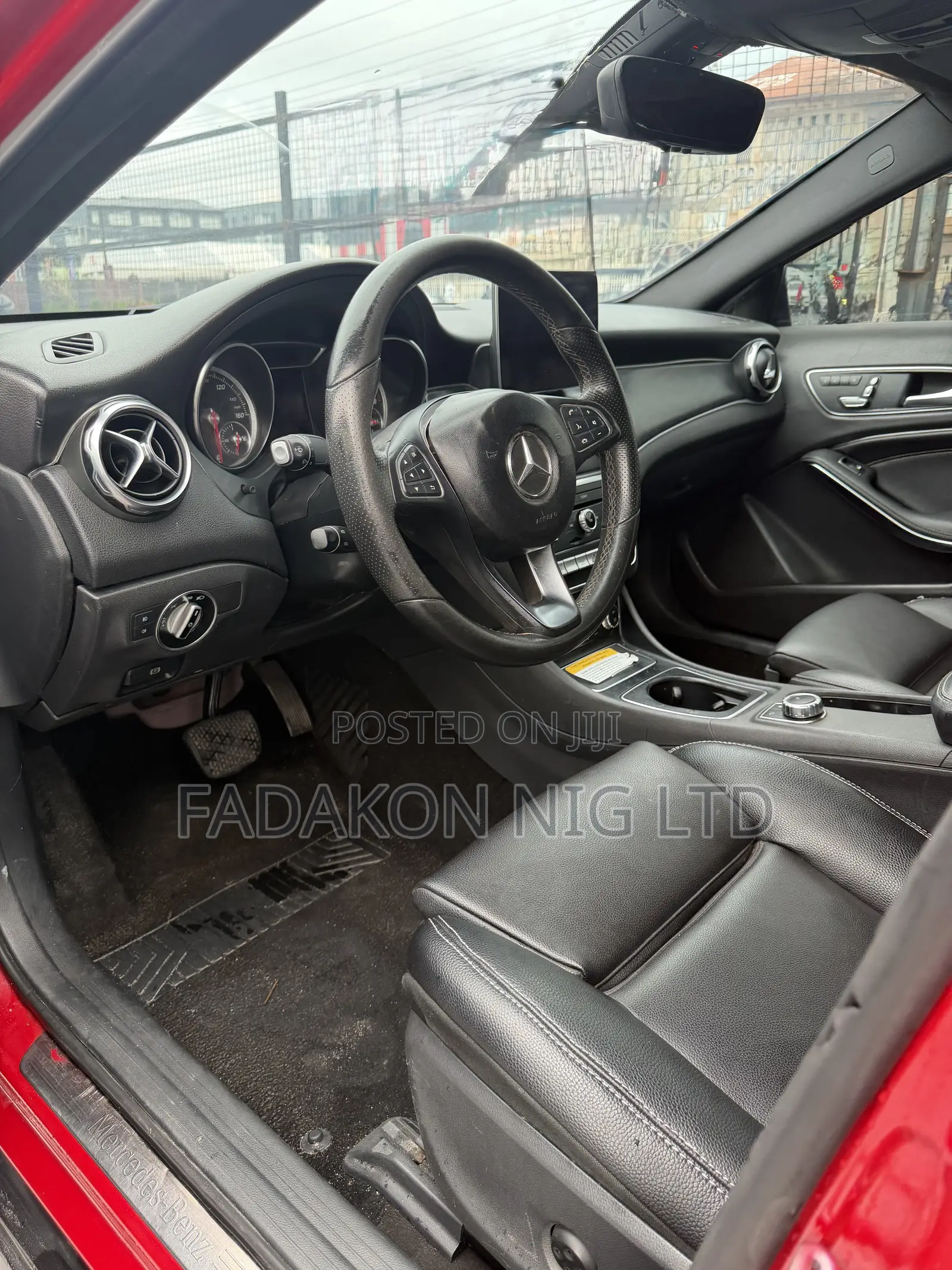 Mercedes-Benz GLA 250 2018 Red