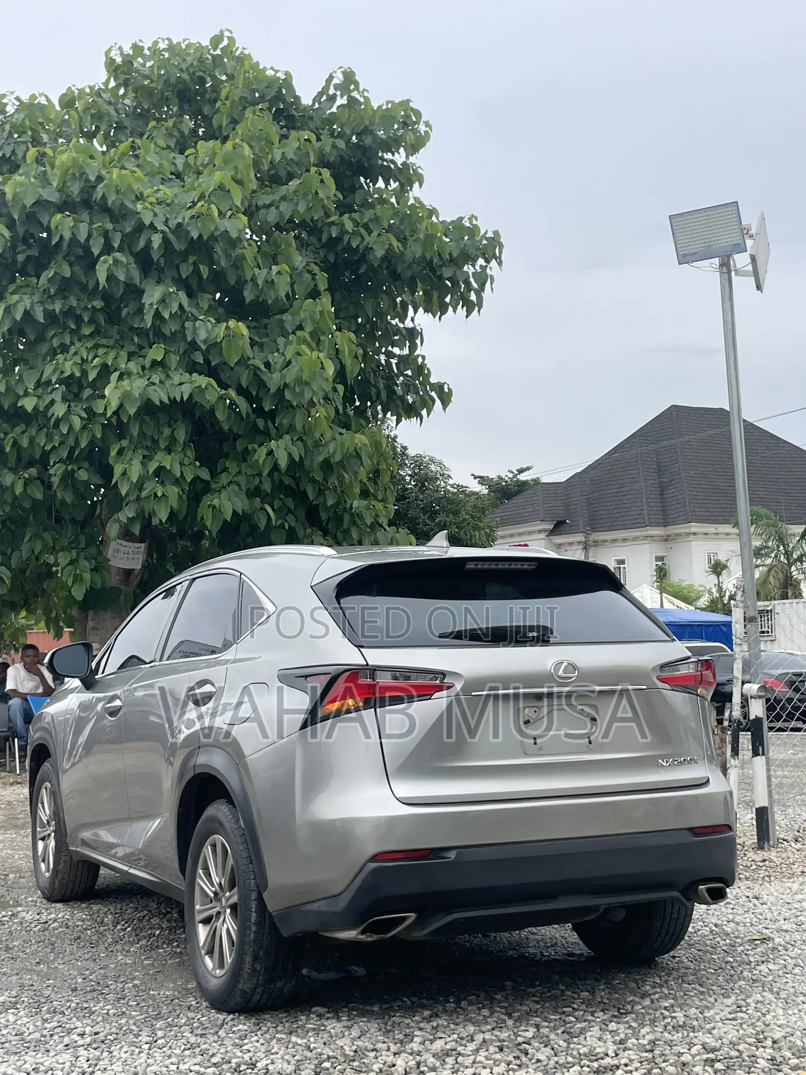 Lexus NX 2017 Silver