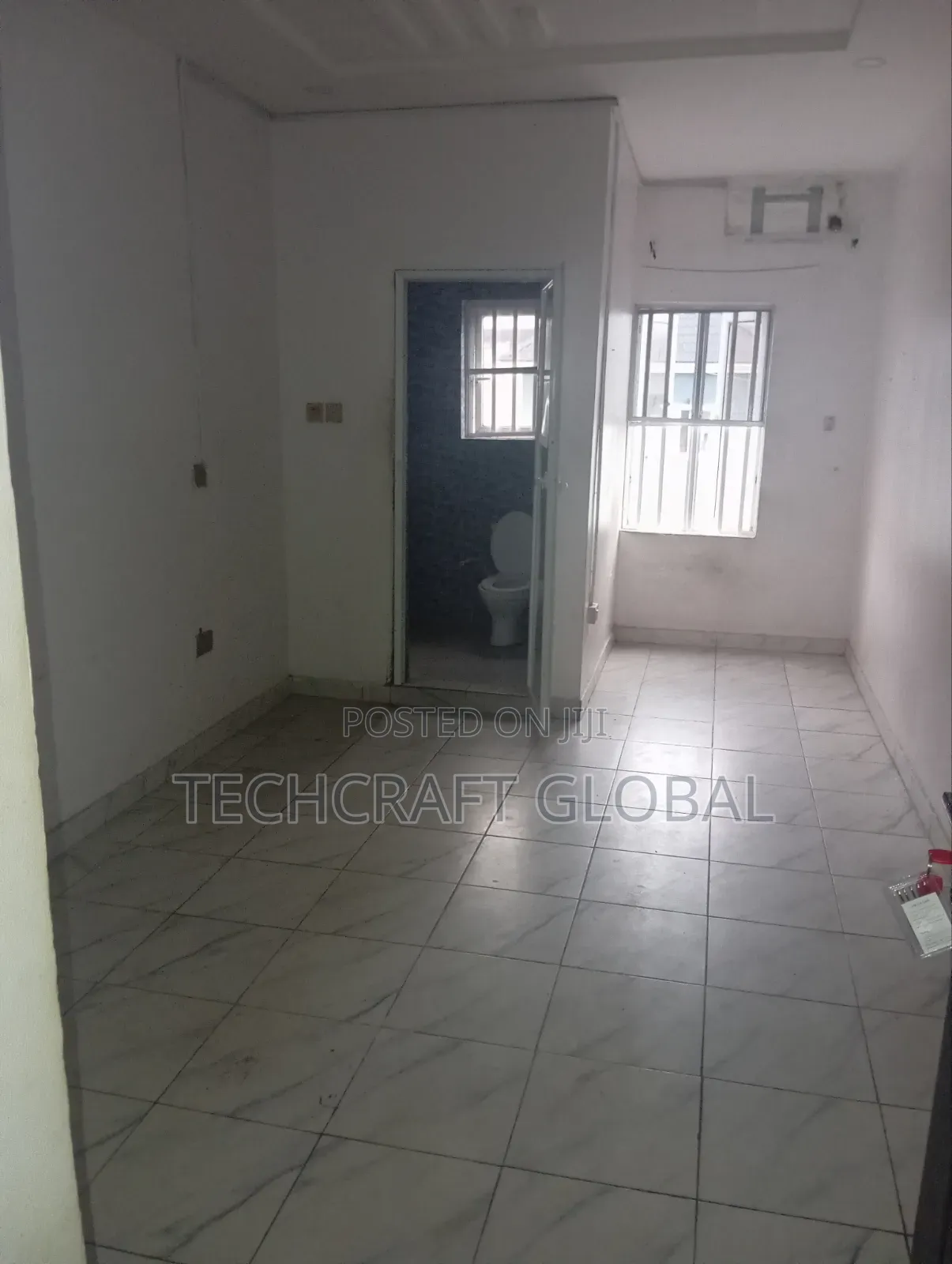 2bdrm Block of Flats in United Estate, Sangotedo for rent