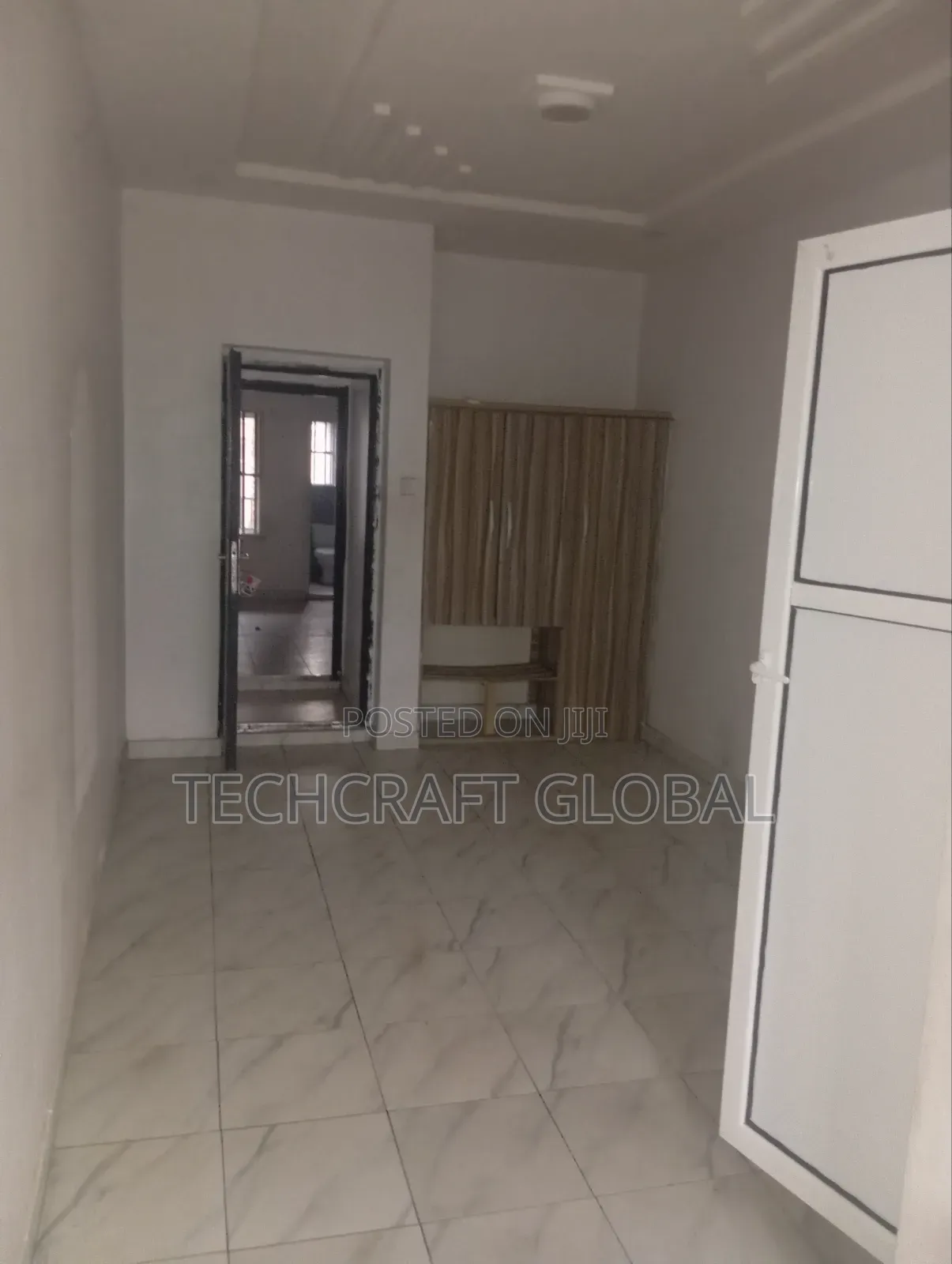 2bdrm Block of Flats in United Estate, Sangotedo for rent