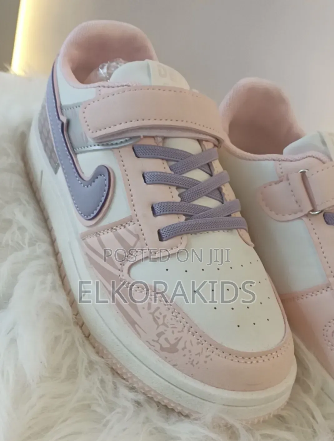 Ladies Sneakers